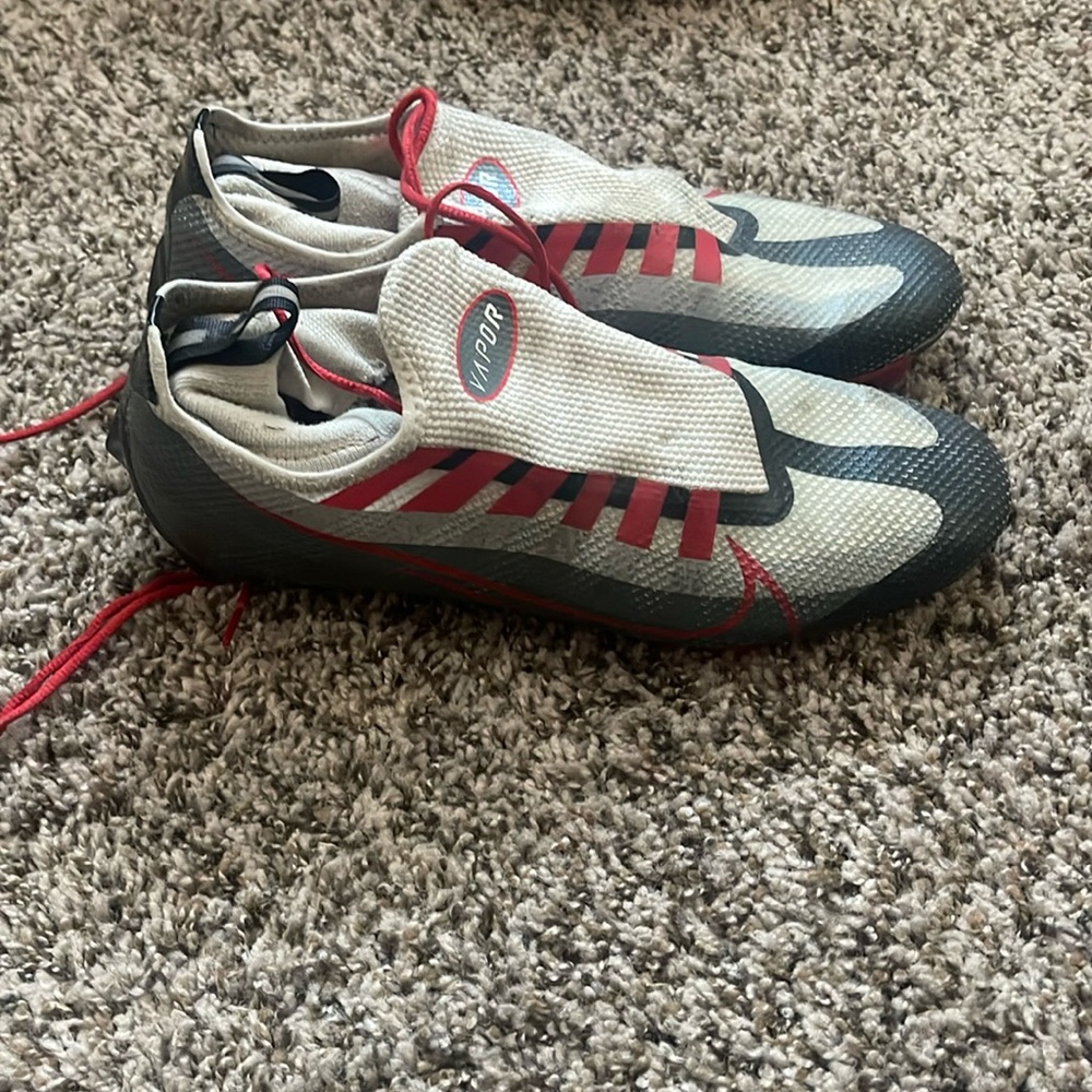 Football cleats